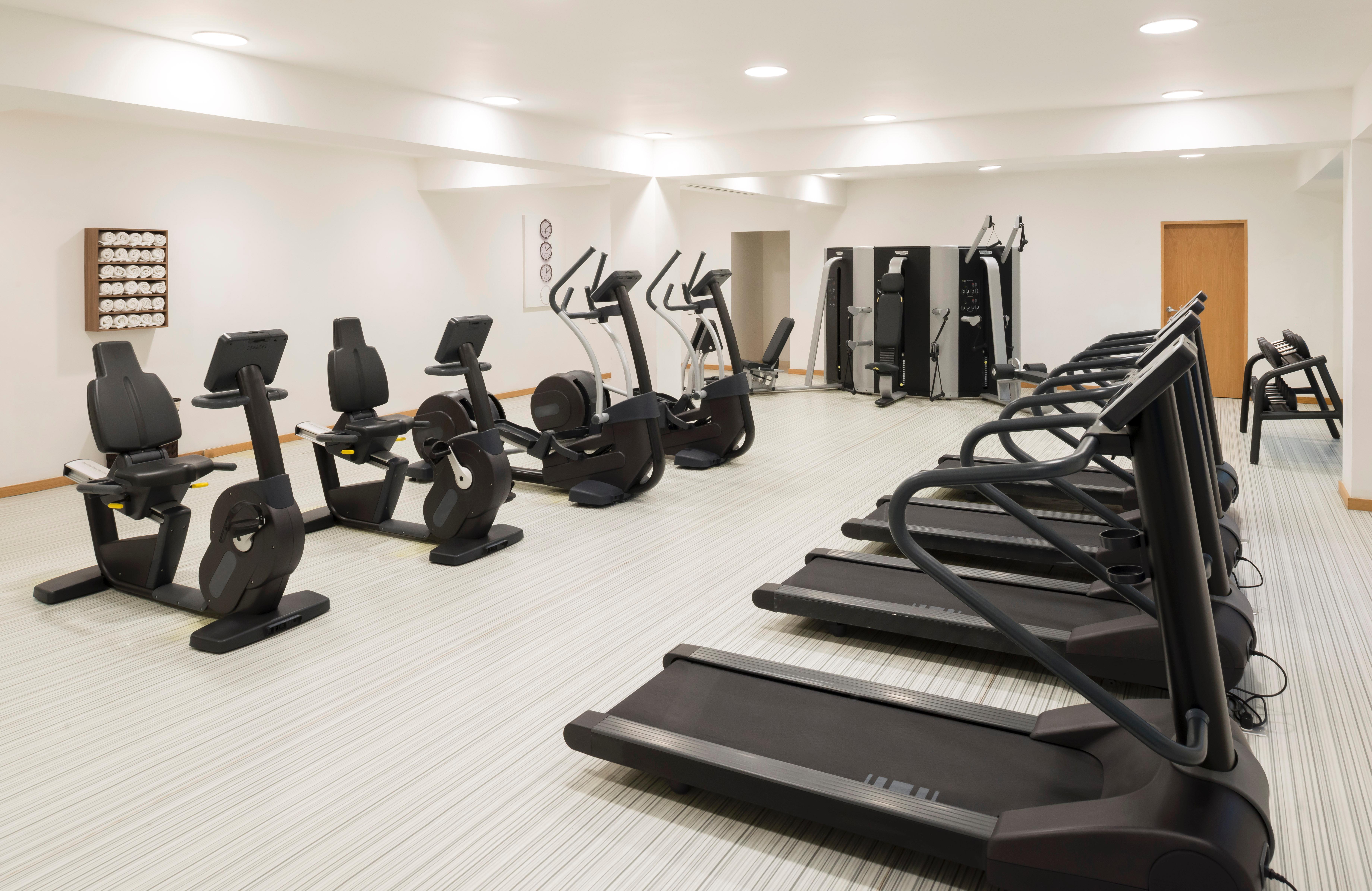 Real Inn Mexicali Exterior photo A gym at a hotel